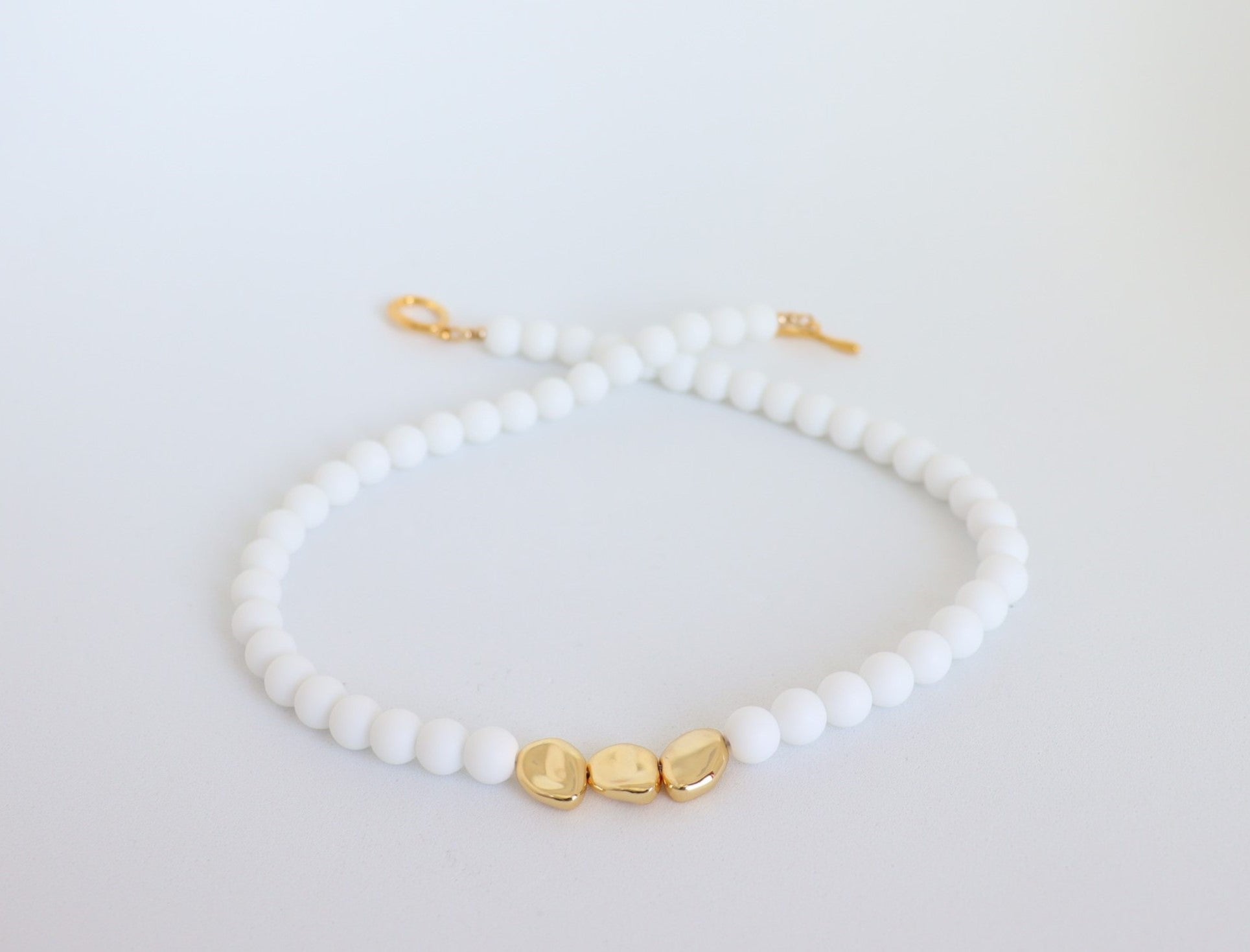 White Onyx & Gold Plated Hematite Necklace